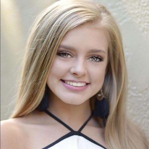 Meet your Posher, Kaleigh